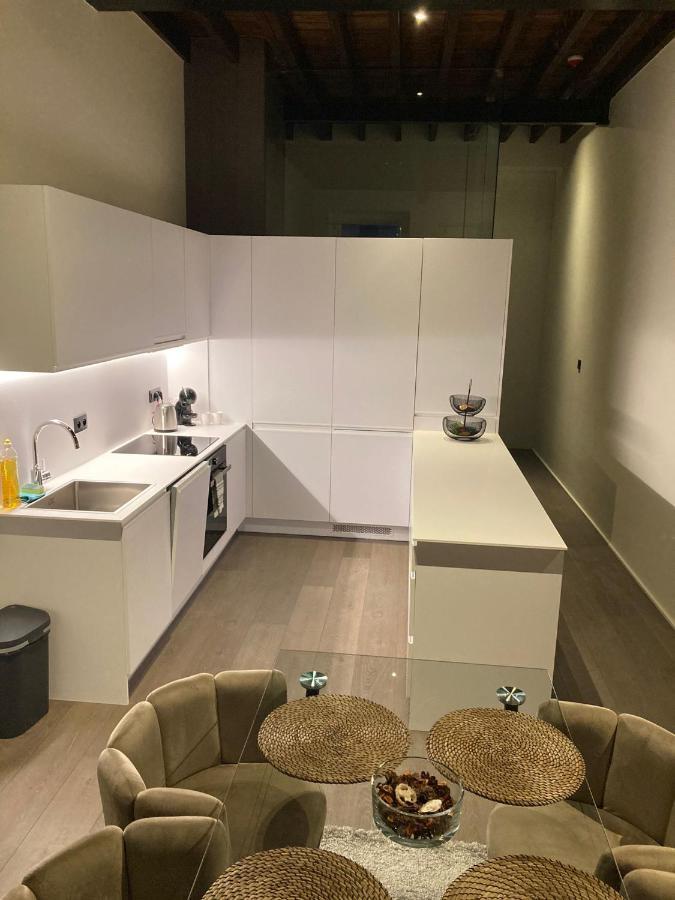 Luxury Suites Princess By Rikas Hotels Amberes Exterior foto