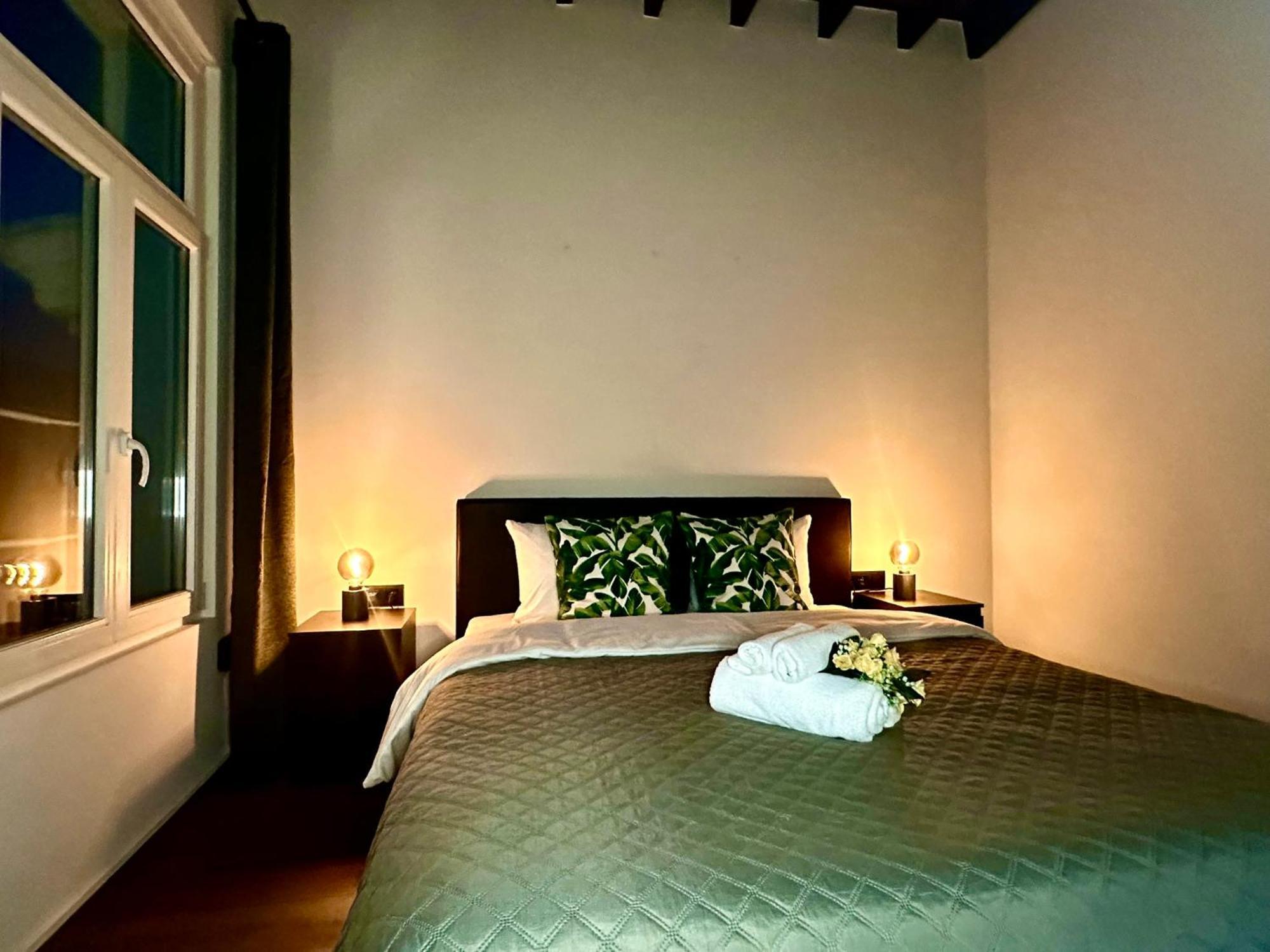 Luxury Suites Princess By Rikas Hotels Amberes Exterior foto