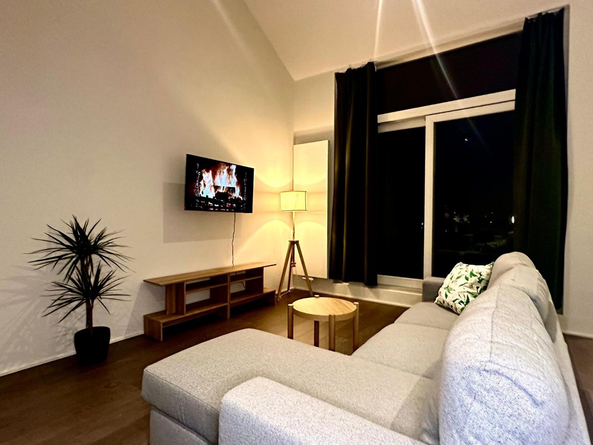 Luxury Suites Princess By Rikas Hotels Amberes Exterior foto
