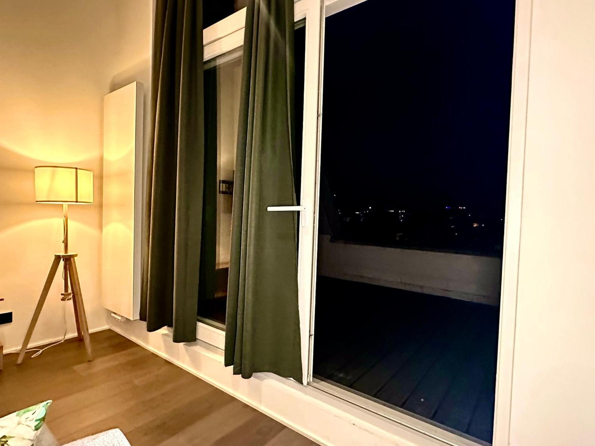 Luxury Suites Princess By Rikas Hotels Amberes Exterior foto
